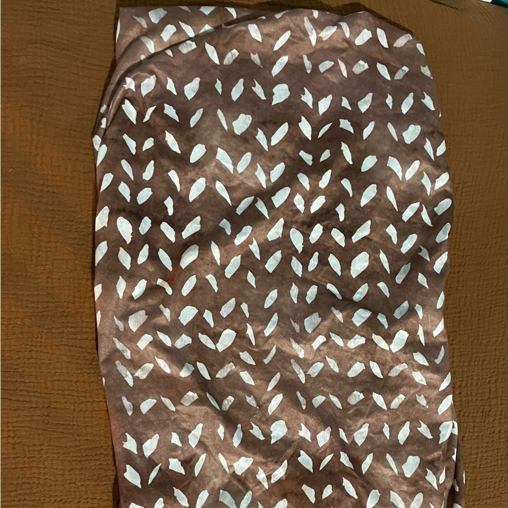 One bassinet sheet. Cute deer print. Soft fabric. Never used!